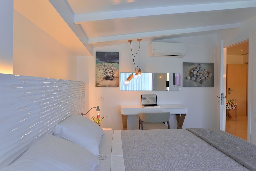 TRYP by Wyndham Corfu Dassia — Hotel rooms in Dassia, Ionian Islands