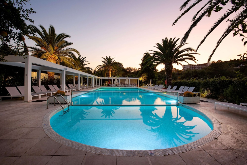 TRYP by Wyndham Corfu Dassia - zdjęcie 2