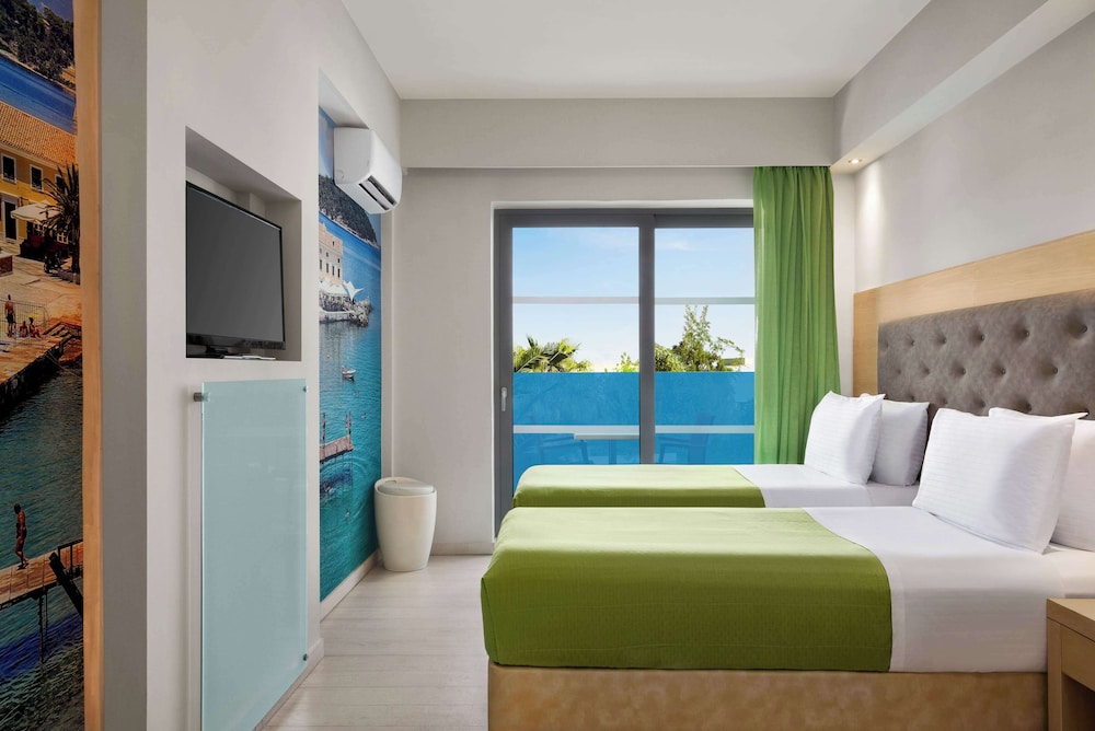 TRYP by Wyndham Corfu Dassia — Hotel rooms in Dassia, Ionian Islands