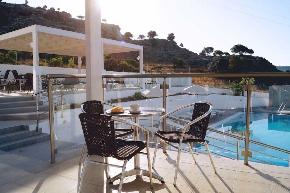 Eagles Nest Hotel — Swimming pool in Pefkos, South Aegean