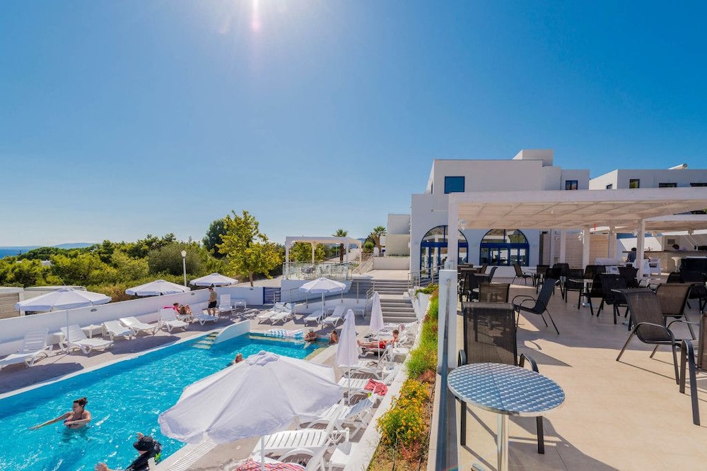 Eagles Nest Hotel — Swimming pool in Pefkos, South Aegean