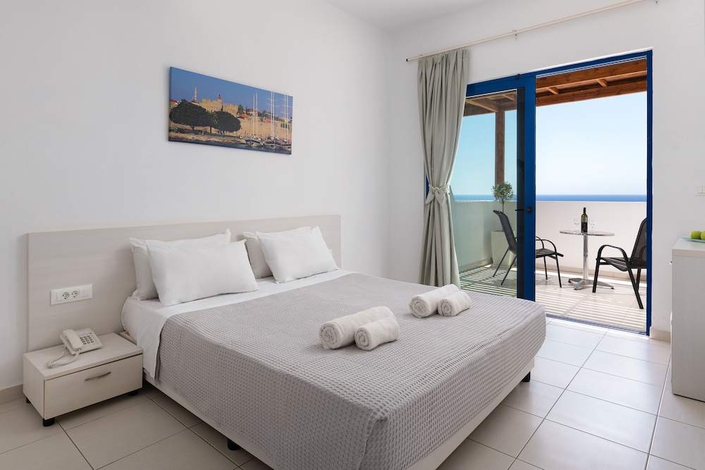 Eagles Nest Hotel — Hotel rooms in Pefkos, South Aegean