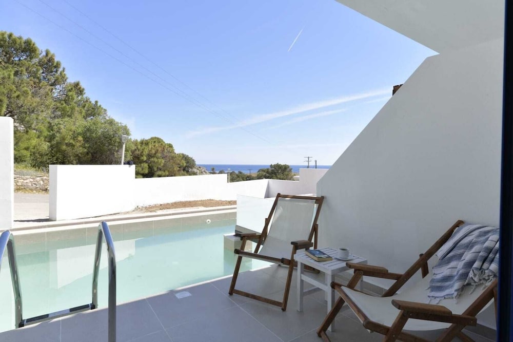 Eagles Nest Hotel — Swimming pool in Pefkos, South Aegean