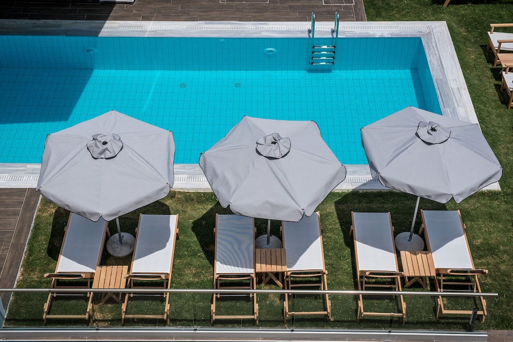 Harma Boutique Hotel — Pool in Hersonissos