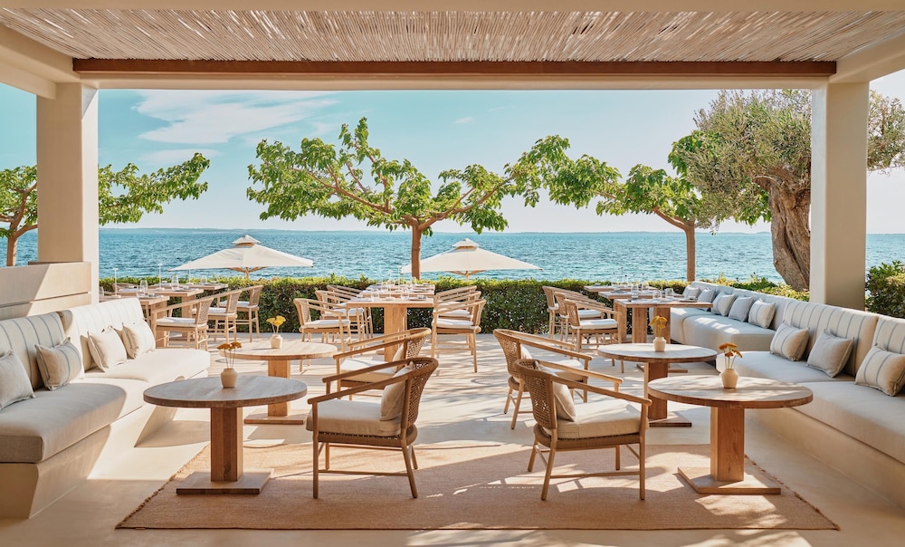 Ikos Olivia - All Inclusive — Restaurant & bars in Polygyros, Central Macedonia