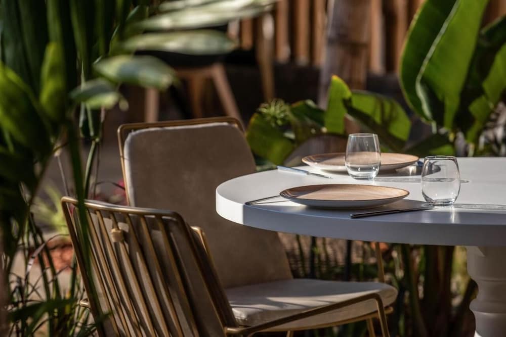 Indigo Suites Collection Adults Only. — Restaurant & bars in Hersonissos