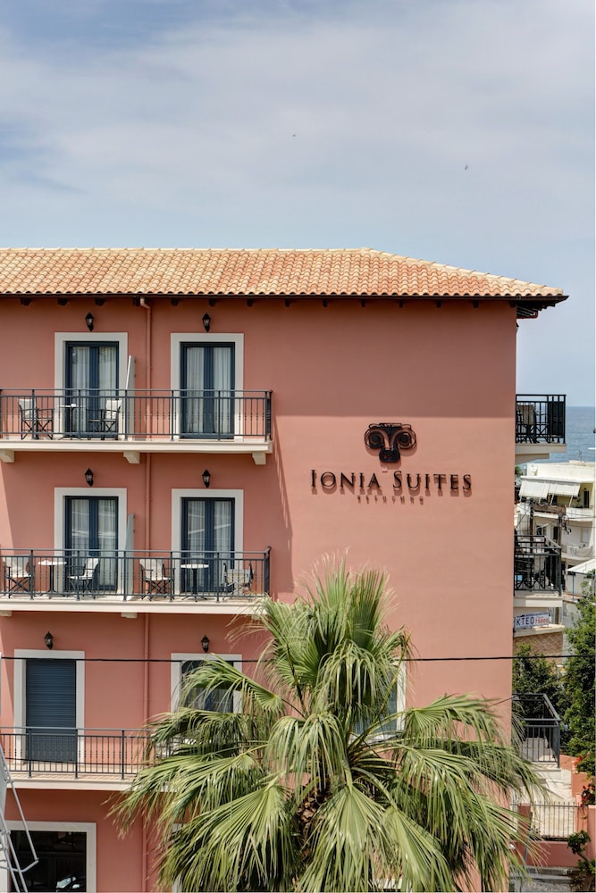 Ionia Suites - zdjęcie 3