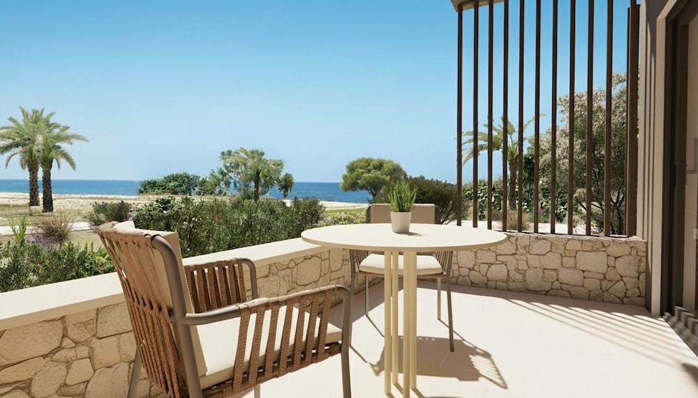 Kouros Palace Active Lifestyle Hotel — Beach in Mastichari, South Aegean