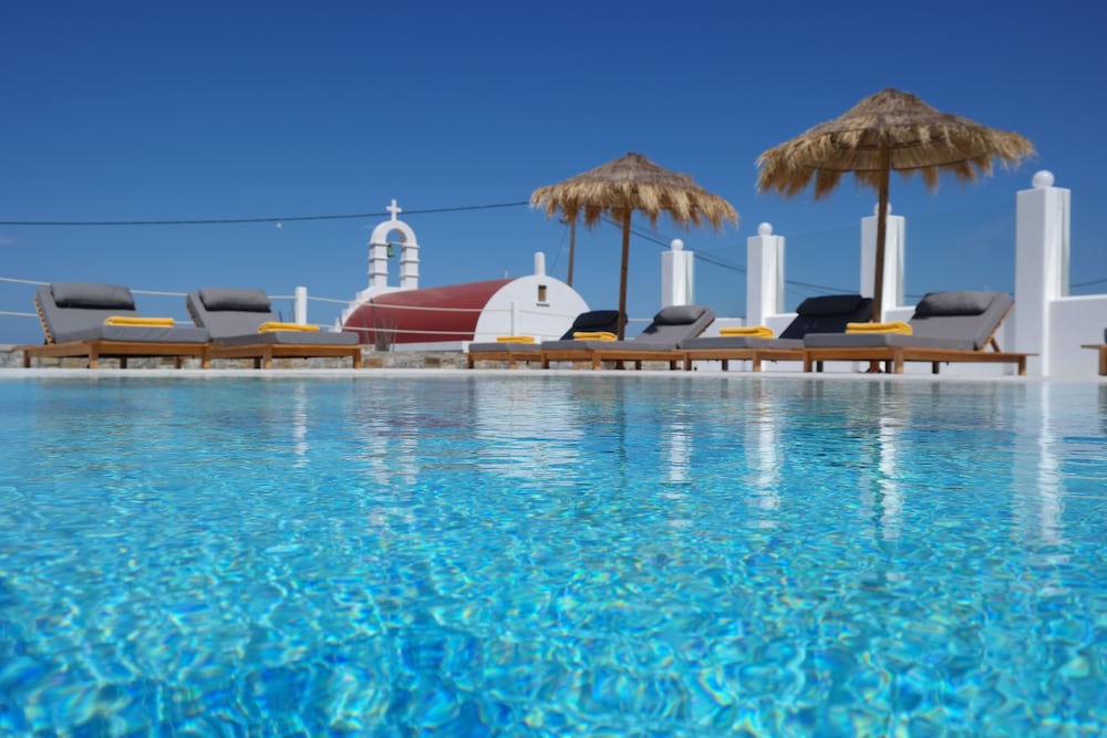Margie Mykonos Hotel — Swimming pool in Mykonos Town, South Aegean