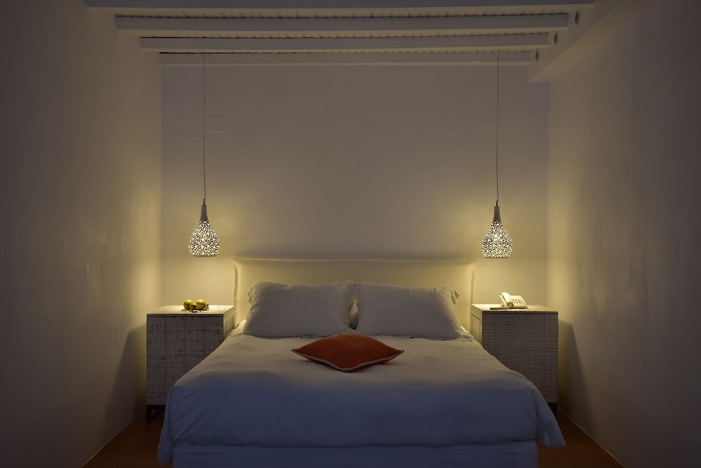 Margie Mykonos Hotel — Hotel rooms in Mykonos Town, South Aegean