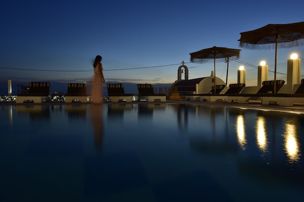 Margie Mykonos Hotel — Swimming pool in Mykonos Town, South Aegean