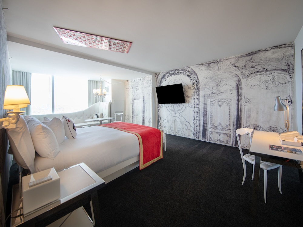 SAHARA Las Vegas — Hotel rooms in Las Vegas, Nevada
