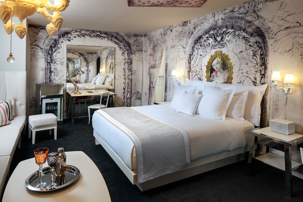 SAHARA Las Vegas — Hotel rooms in Las Vegas, Nevada