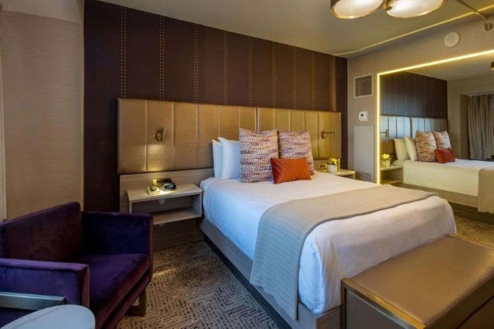 SAHARA Las Vegas — Hotel rooms in Las Vegas, Nevada