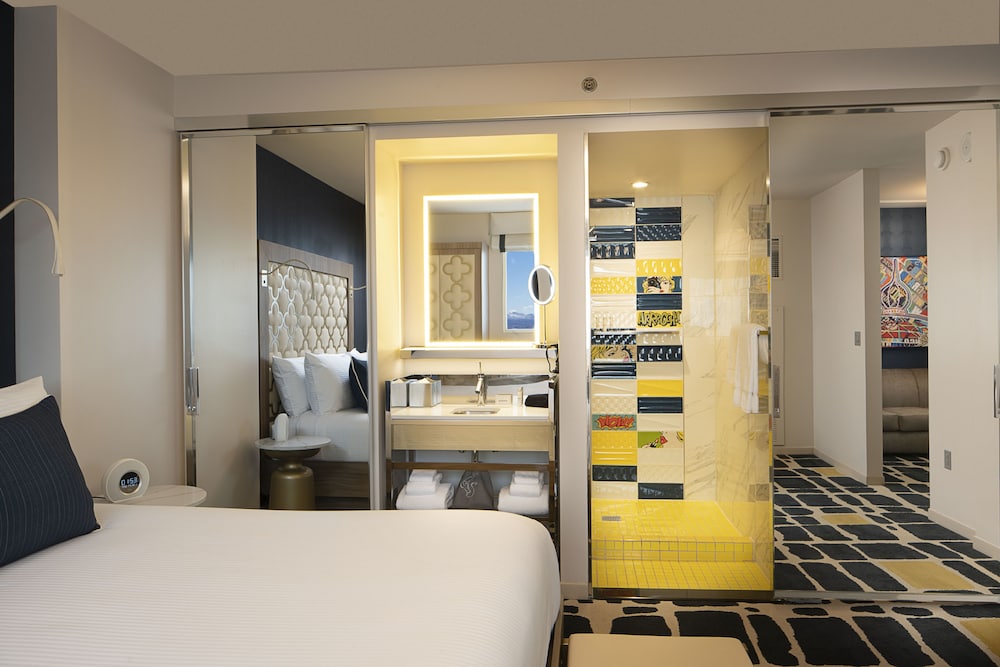 SAHARA Las Vegas — Hotel rooms in Las Vegas, Nevada