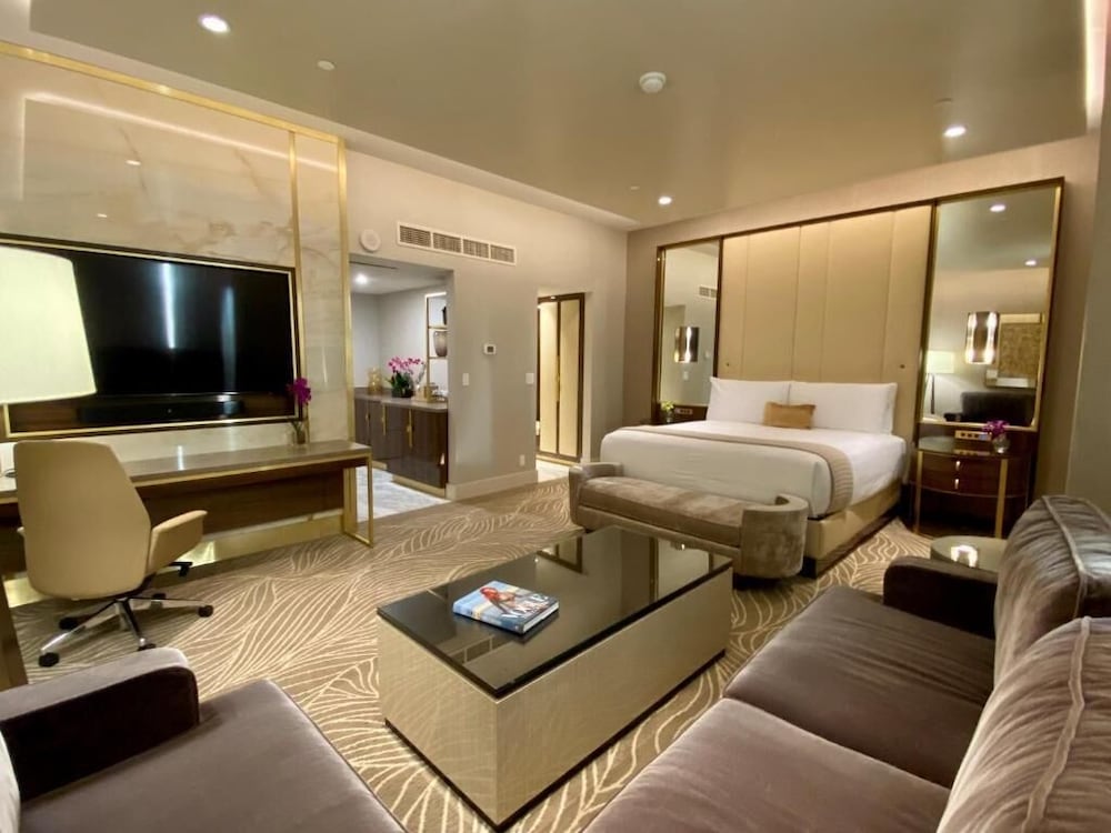 SAHARA Las Vegas — Hotel rooms in Las Vegas, Nevada