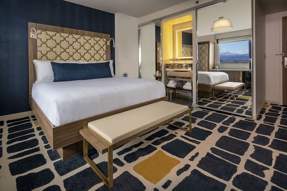 SAHARA Las Vegas — Hotel rooms in Las Vegas, Nevada