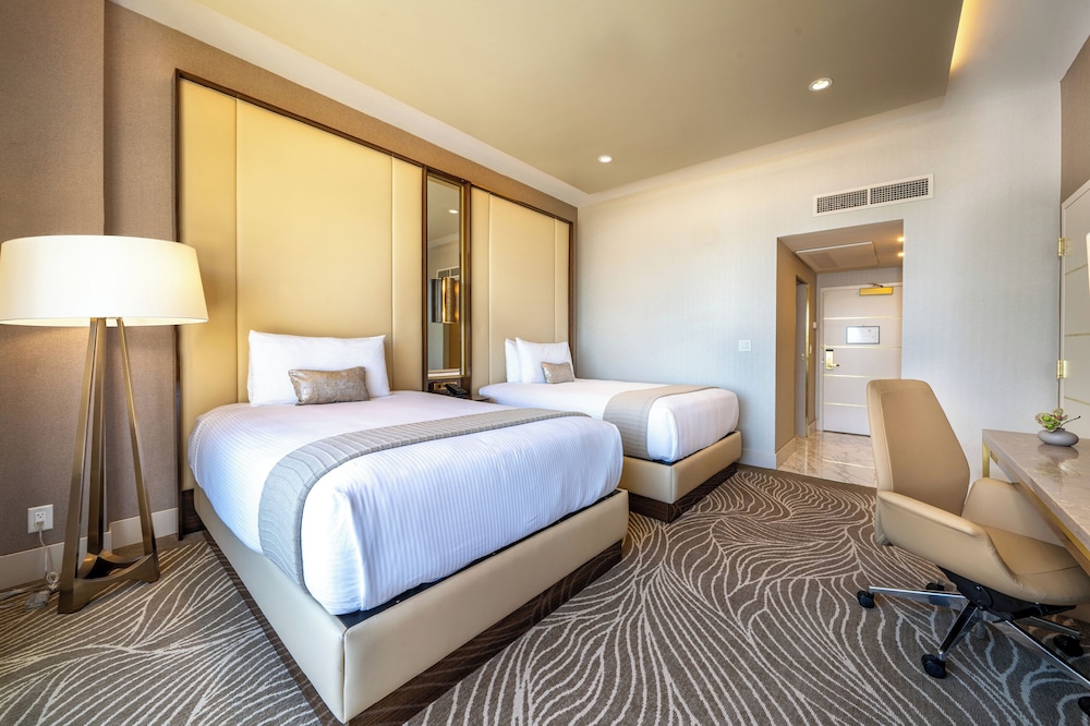 SAHARA Las Vegas — Hotel rooms in Las Vegas, Nevada
