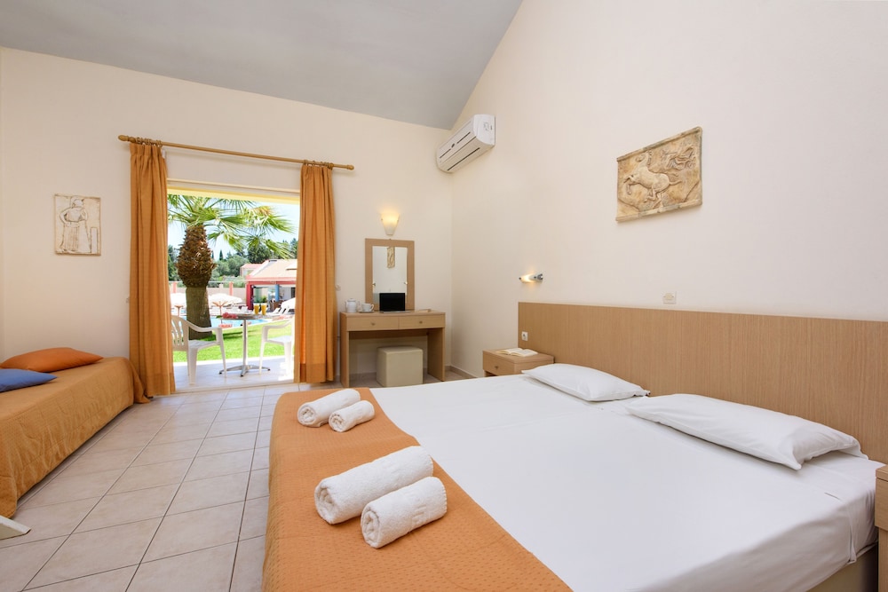 Olympion Village — Hotel rooms in Lefkimmi (Corfu), Ionian Islands