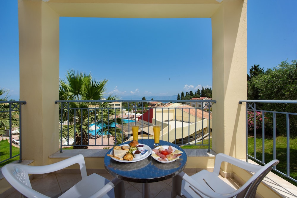 Olympion Village — Hotel rooms in Lefkimmi (Corfu), Ionian Islands