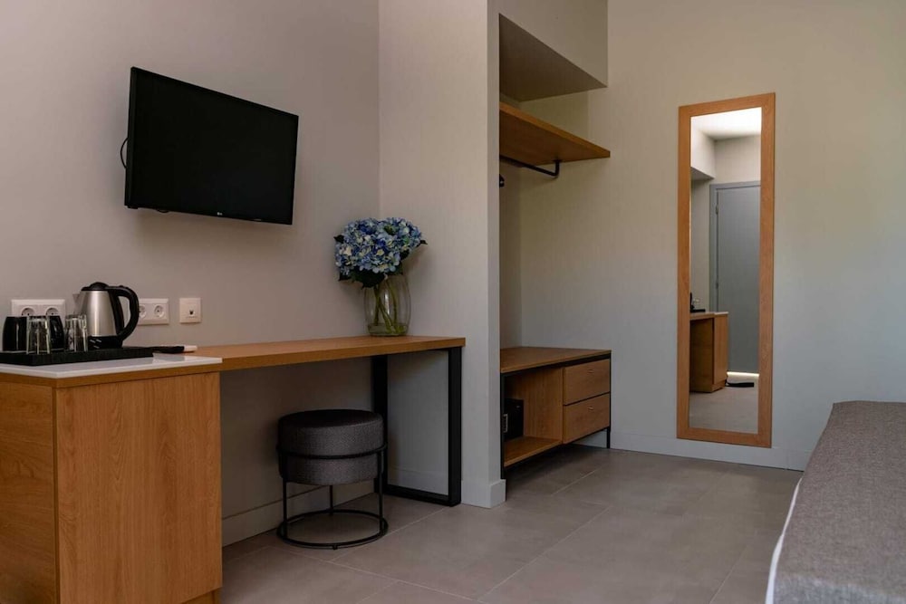Olympion Village — Hotel rooms in Lefkimmi (Corfu), Ionian Islands