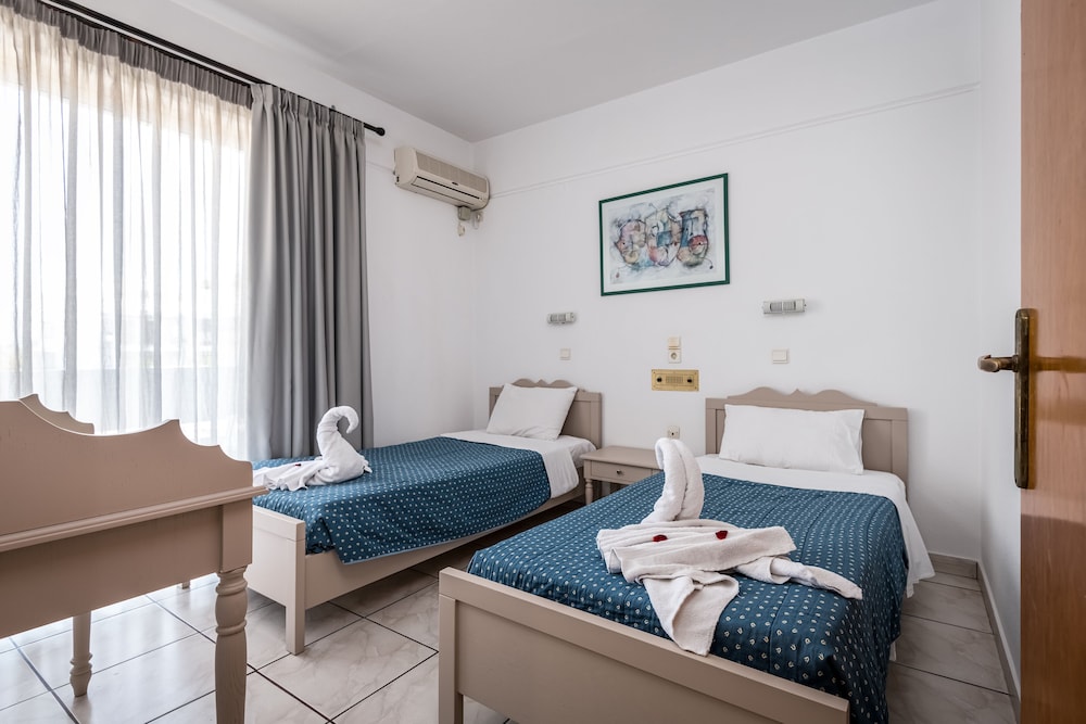 Angela — Hotel rooms in Kos Town, South Aegean