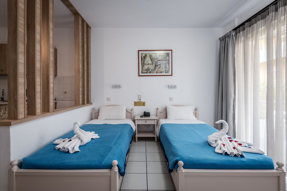 Angela — Hotel rooms in Kos Town, South Aegean