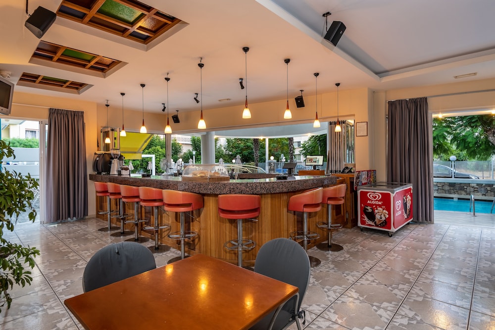 Angela — Restaurant & bars in Kos Town, South Aegean