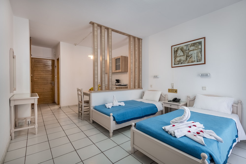 Angela — Hotel rooms in Kos Town, South Aegean