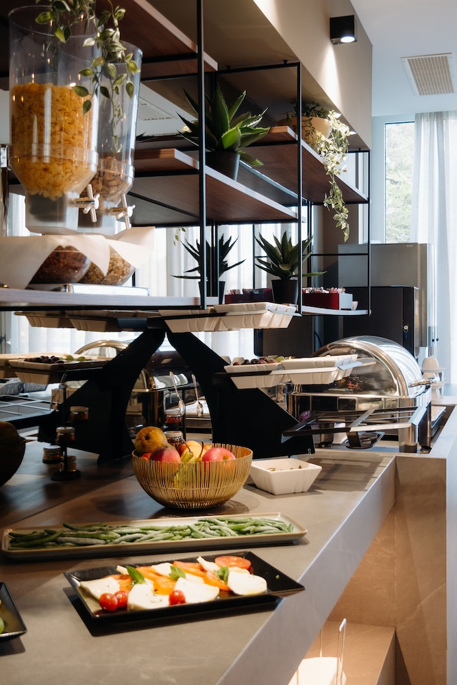 Hotel Olivier — Restaurant & bars in Split, Split-Dalmatia