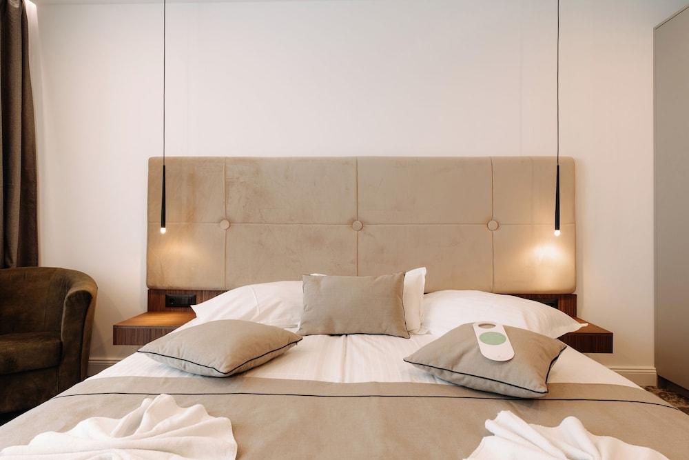 Hotel Olivier — Hotel rooms in Split, Split-Dalmatia