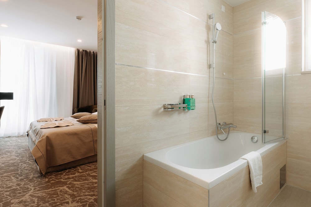 Hotel Olivier — Hotel rooms in Split, Split-Dalmatia
