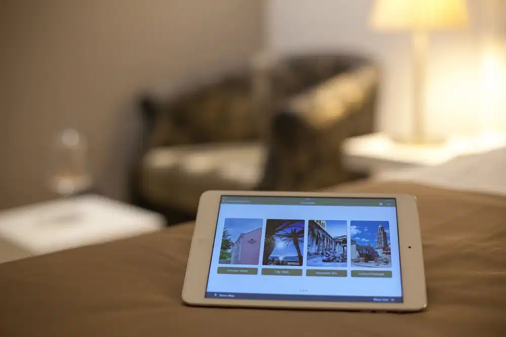 Cornaro Hotel — Hotel rooms in Split, Split-Dalmatia