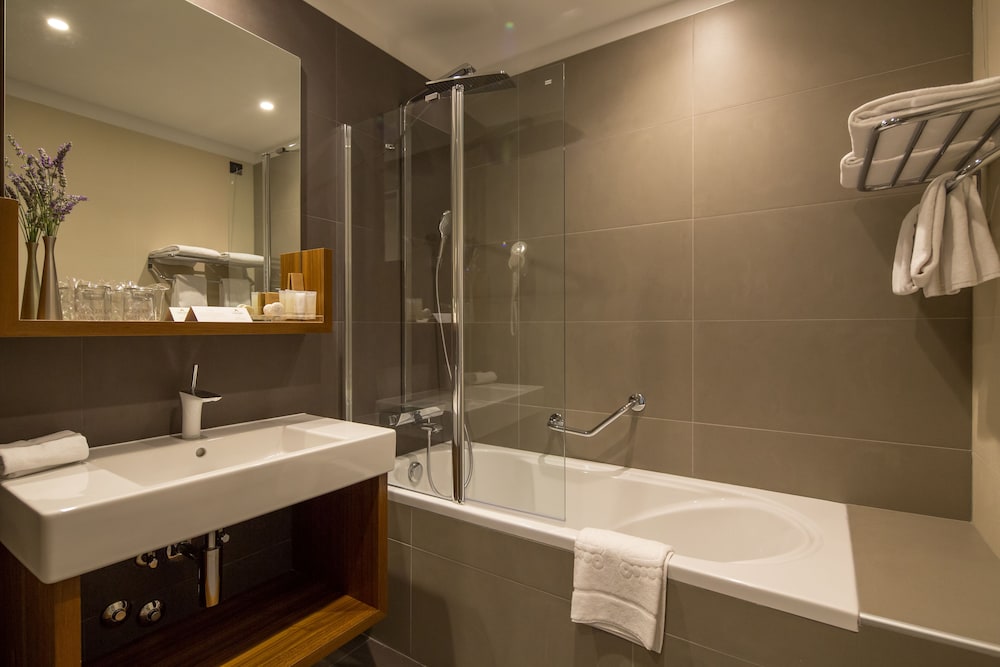 Cornaro Hotel — Hotel rooms in Split, Split-Dalmatia