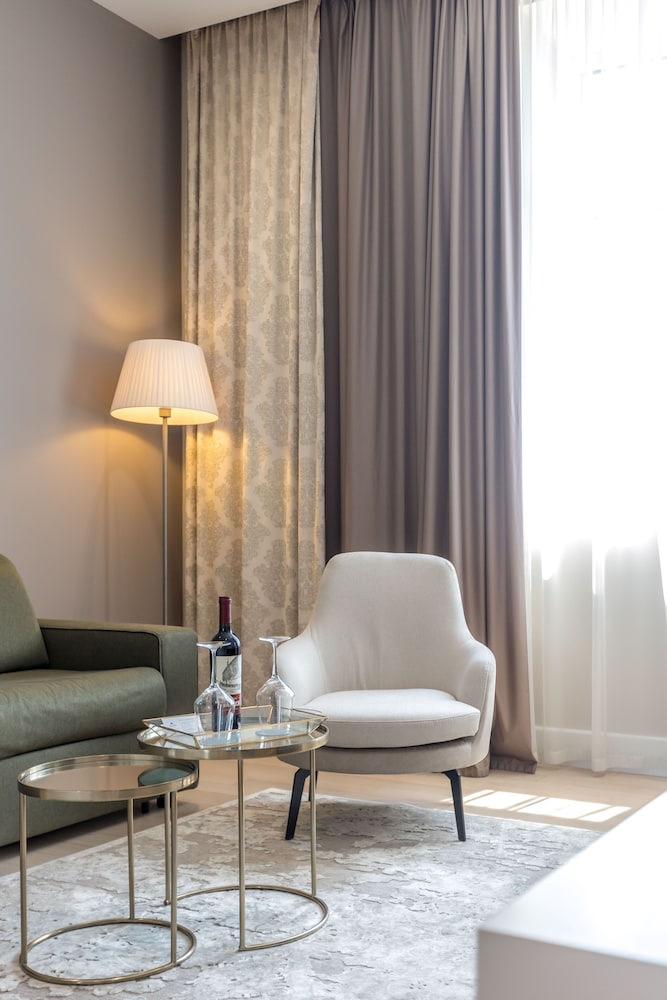 Cornaro Hotel — Hotel rooms in Split, Split-Dalmatia