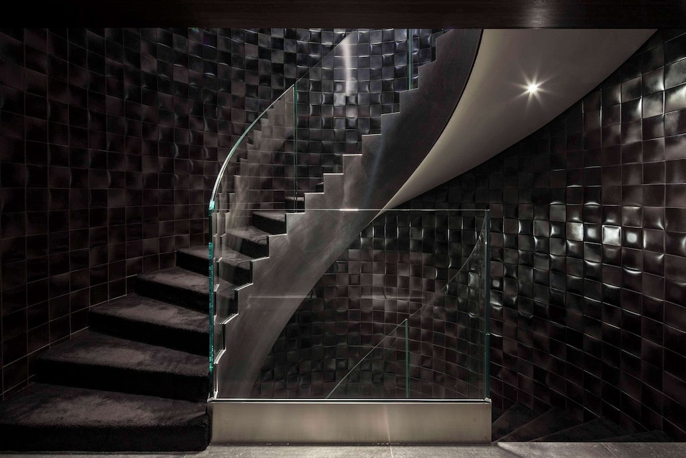 Hyatt Centric Milan Centrale — Hotel building in Milan, Lombardy