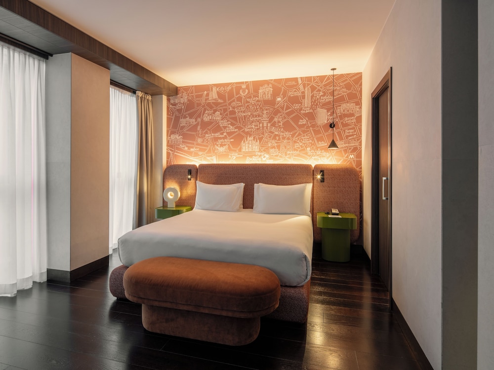 Hyatt Centric Milan Centrale — Hotel rooms in Milan, Lombardy