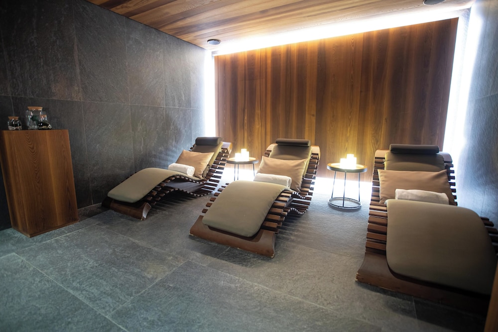 Hyatt Centric Milan Centrale — Spa in Milan, Lombardy