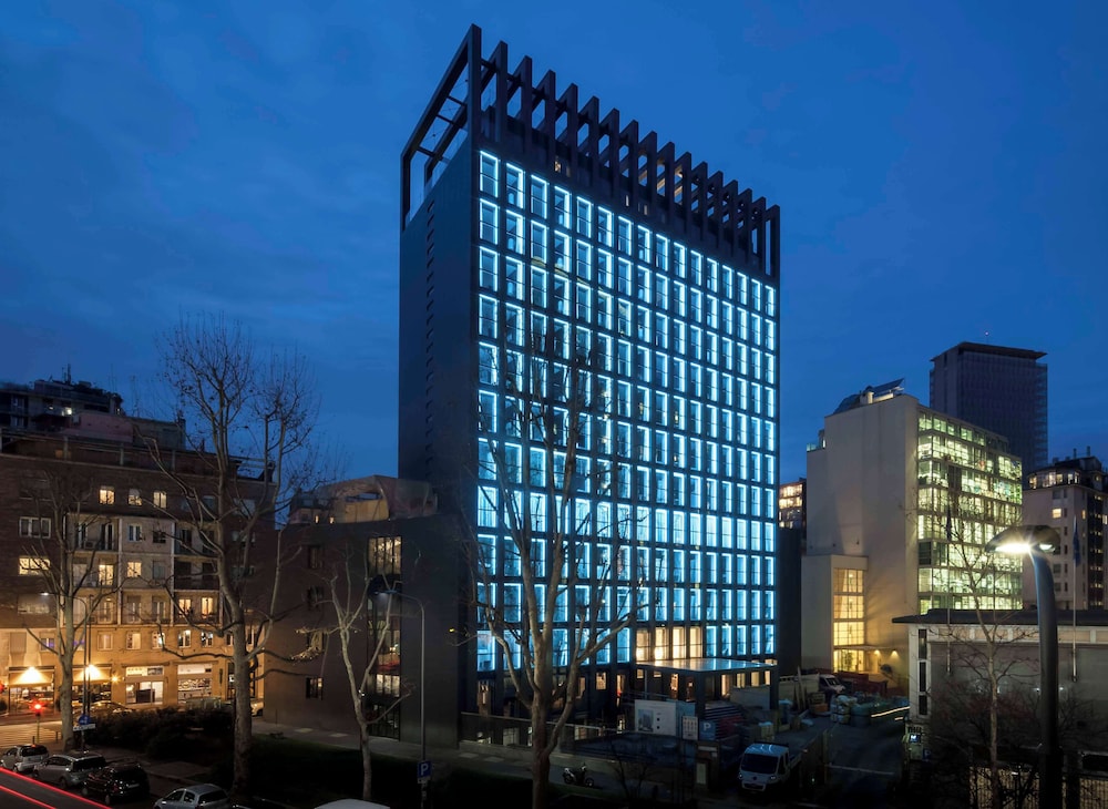 Hyatt Centric Milan Centrale — Hotel building in Milan, Lombardy
