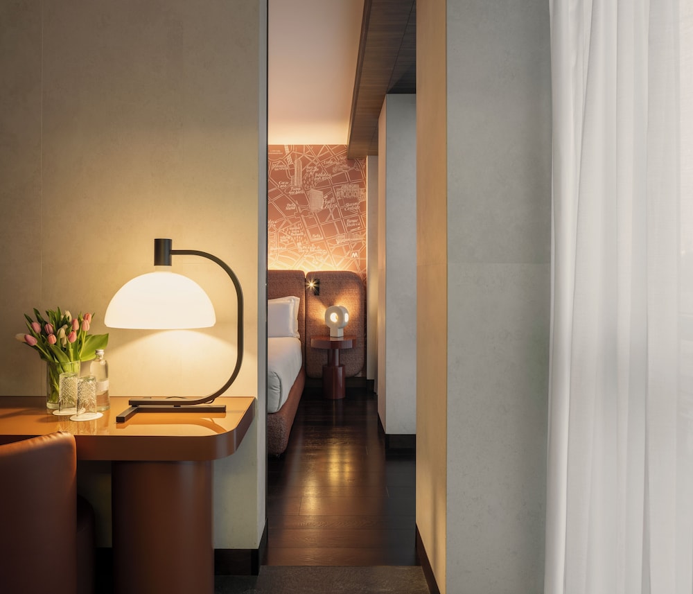 Hyatt Centric Milan Centrale — Hotel rooms in Milan, Lombardy
