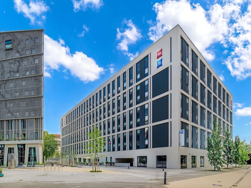 ibis Hamburg City — Hotel building in Hamburg, Hamburg