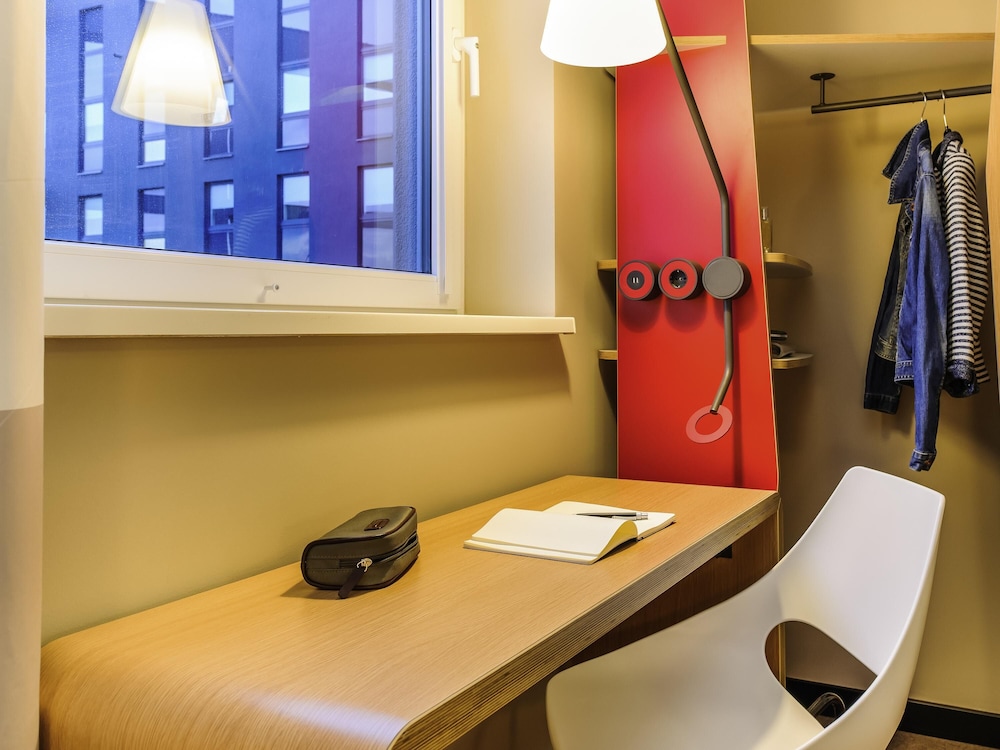 ibis Hamburg City — Hotel rooms in Hamburg, Hamburg