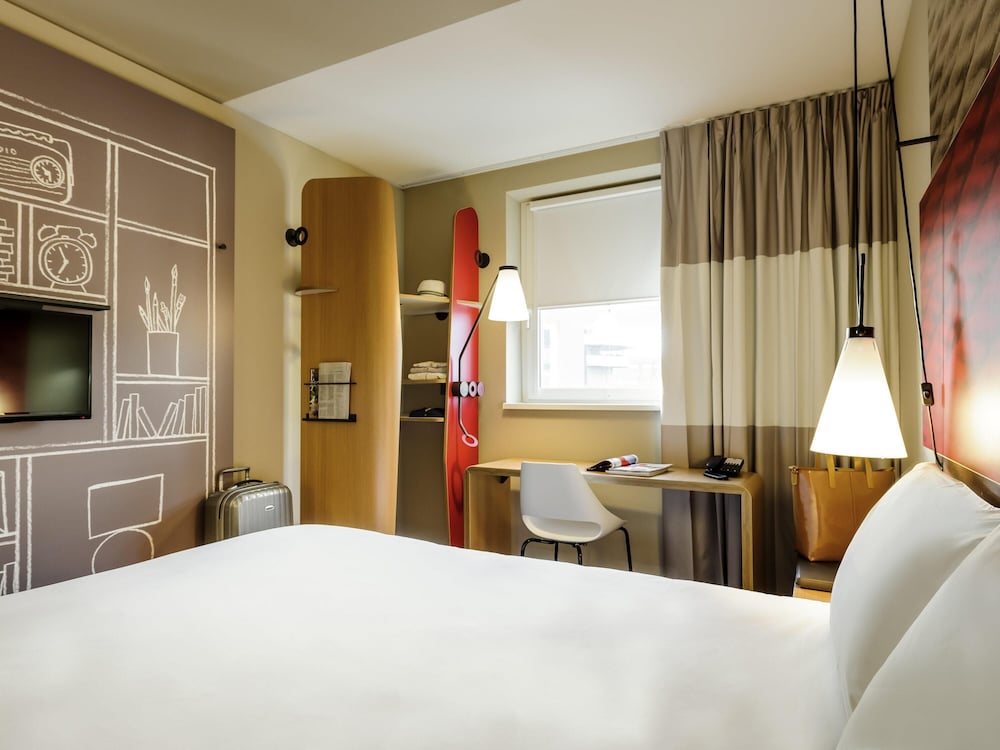 ibis Hamburg City — Hotel rooms in Hamburg, Hamburg