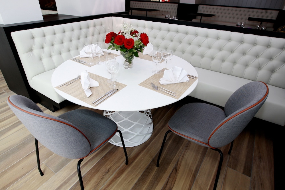 Crowne Plaza Budva by IHG — Restaurant & bars in Budva, Budva Municipality