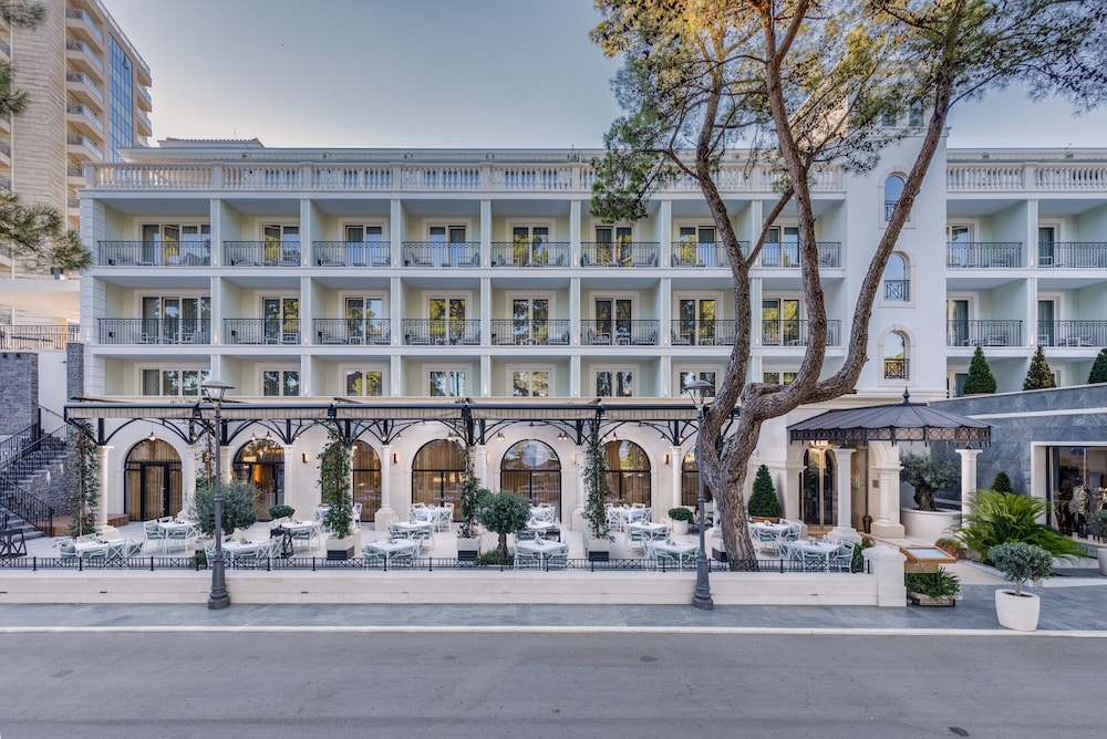 Crowne Plaza Budva by IHG - zdjęcie 3