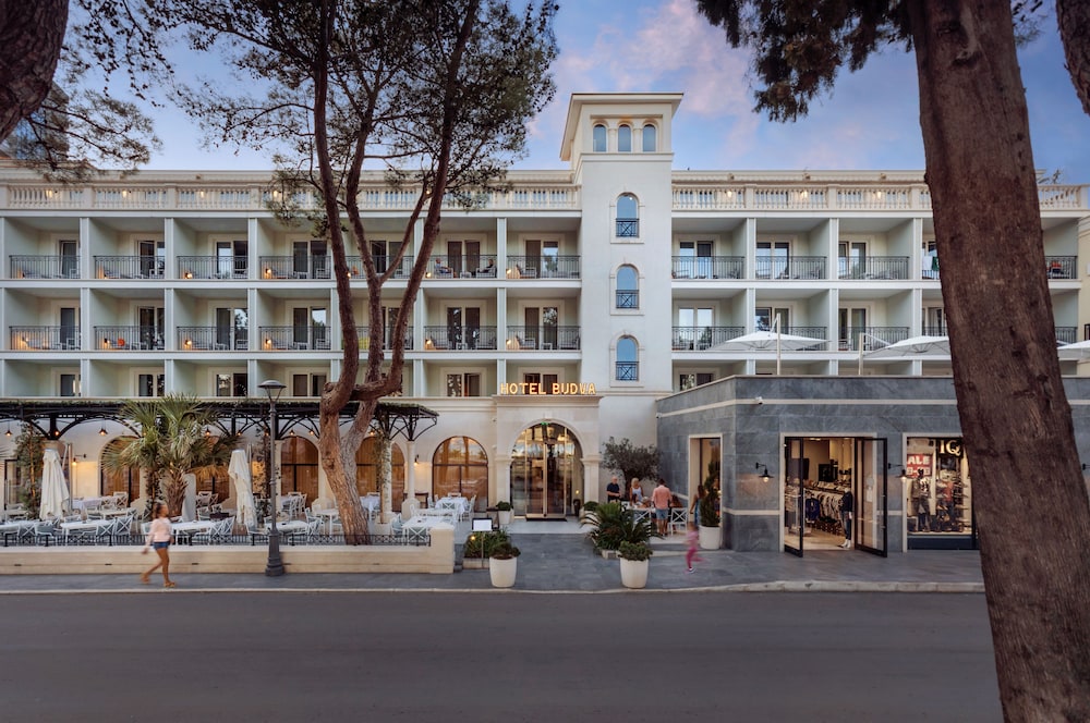Crowne Plaza Budva by IHG — Hotel building in Budva, Budva Municipality