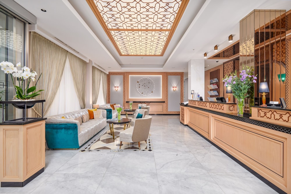 Crowne Plaza Budva by IHG — Hotel building in Budva, Budva Municipality