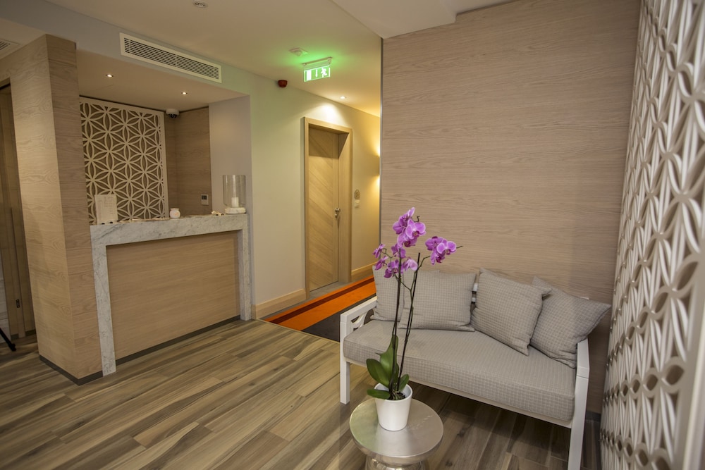 Crowne Plaza Budva by IHG — Hotel building in Budva, Budva Municipality