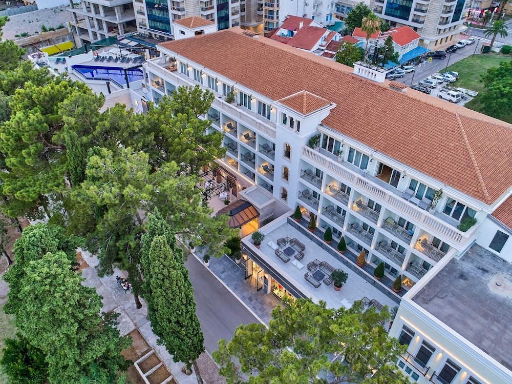 Crowne Plaza Budva by IHG — Hotel building in Budva, Budva Municipality