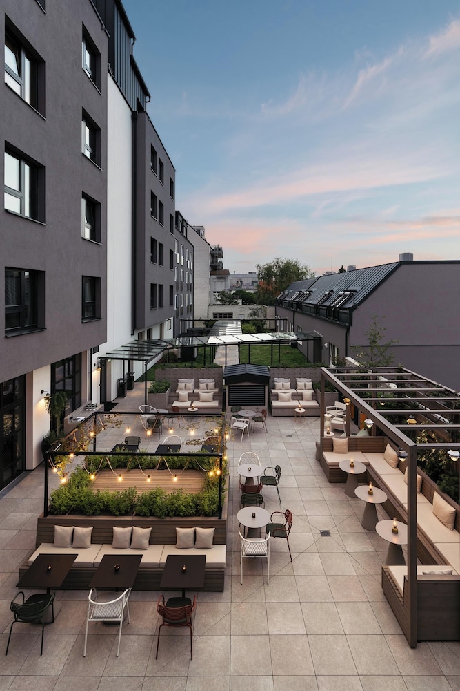 Hotel Schani UNO City - zdjęcie 2